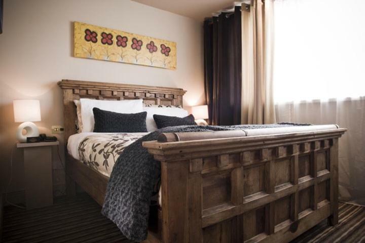 Townhouse Country house